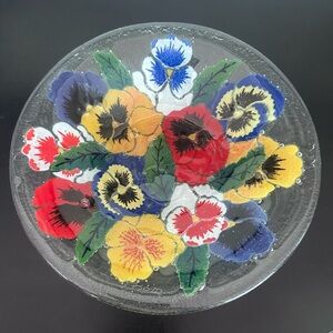 Peggy Karr Fused Art Glass Pansies Flower Bowl 8” Signed EUC